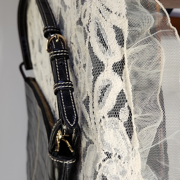 Dooney and  Bourke Croco Embossed Black Shoulder Strap Purse - Picture 7 of 15